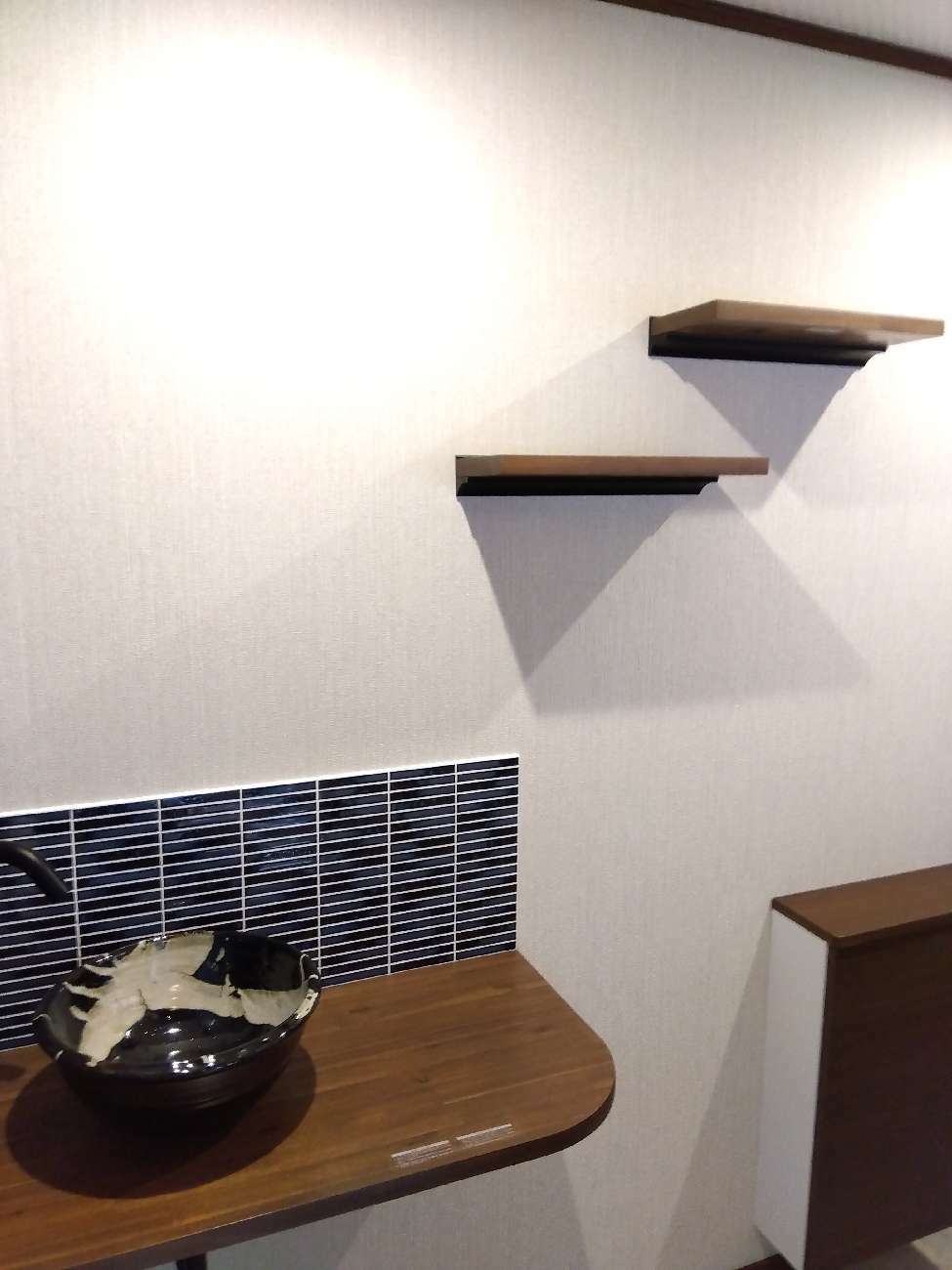 落ち着きと機能性を兼ね備えた上質モダントイレ