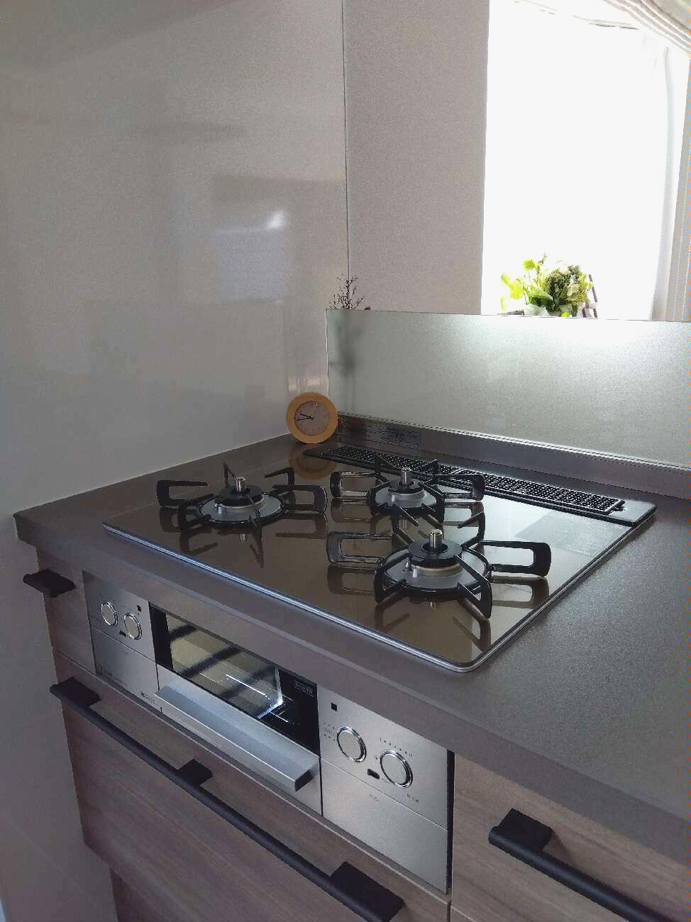 毎日の食事時間がもっと心地よくなる住まいへ